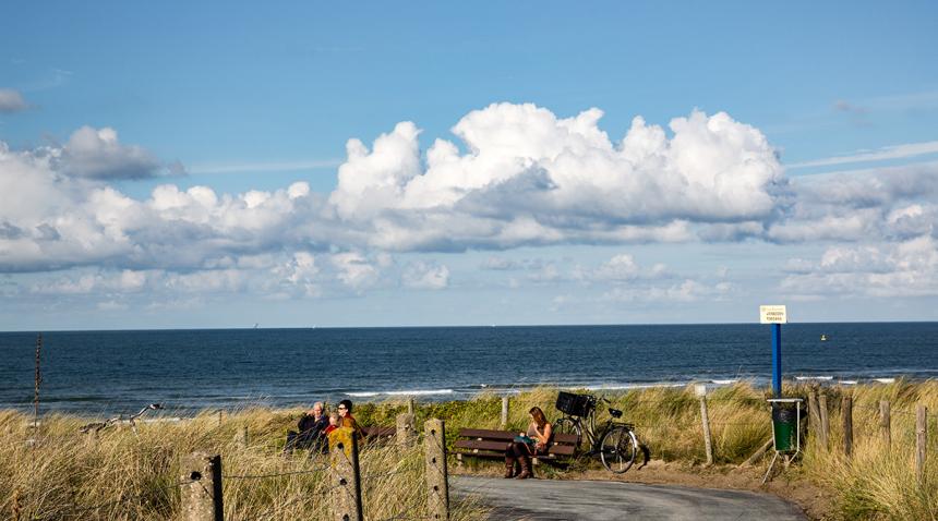 Kijkduin with blue sky and clouds