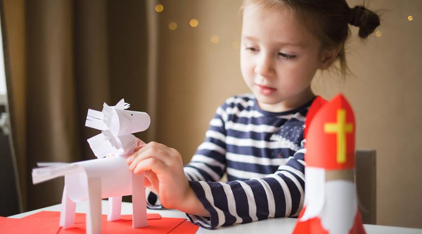 making sinterklaas crafts