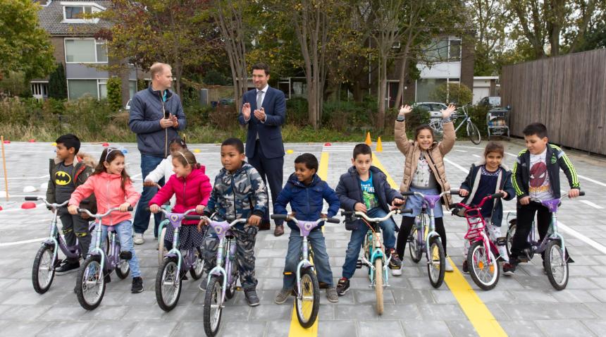 Children on bicycles
