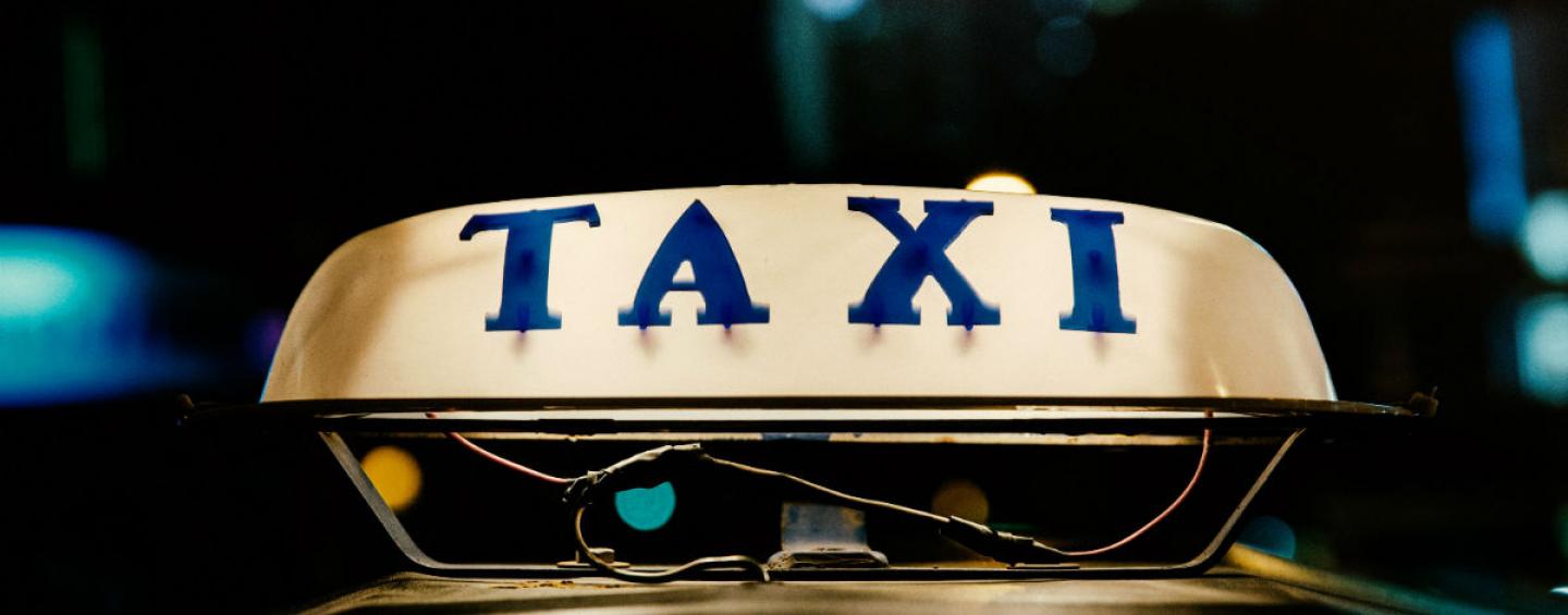 Taxi getting around The Hague region
