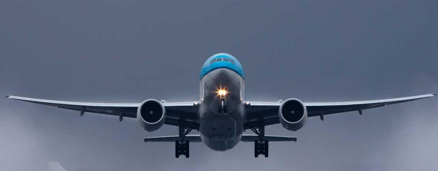 KLM plane takeoff