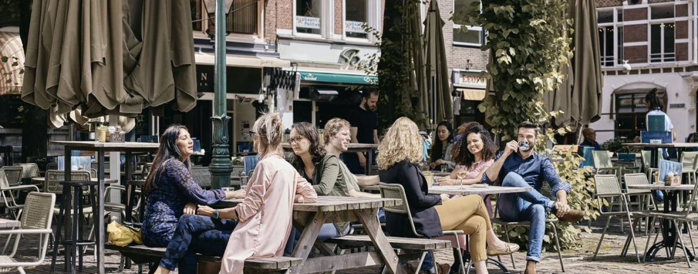 People sitting at the Plein