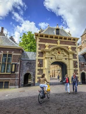 Cycling The Hague