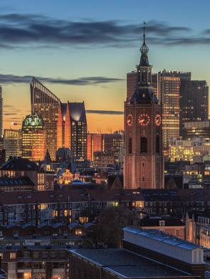 Skyline The Hague by night